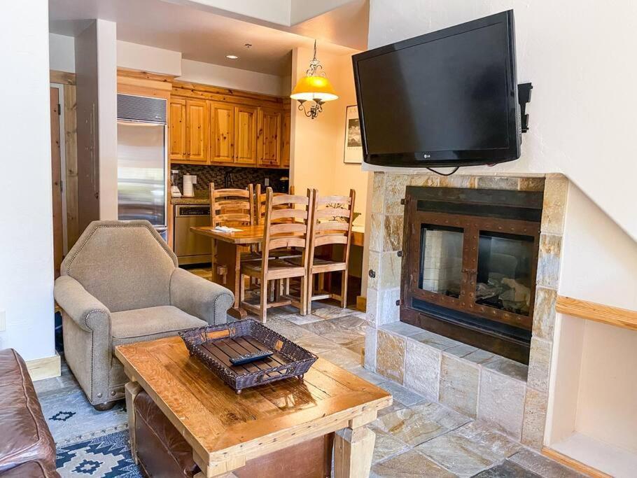 2 Bedroom Condominium - Luxury Skiin And Out テルユライド エクステリア 写真